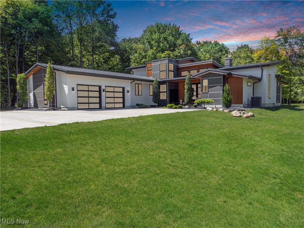 Seville, OH 44273,4385 Good RD