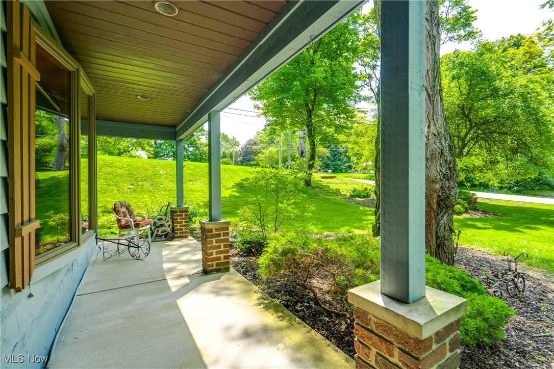 Uniontown, OH 44685,2577 Sweitzer RD