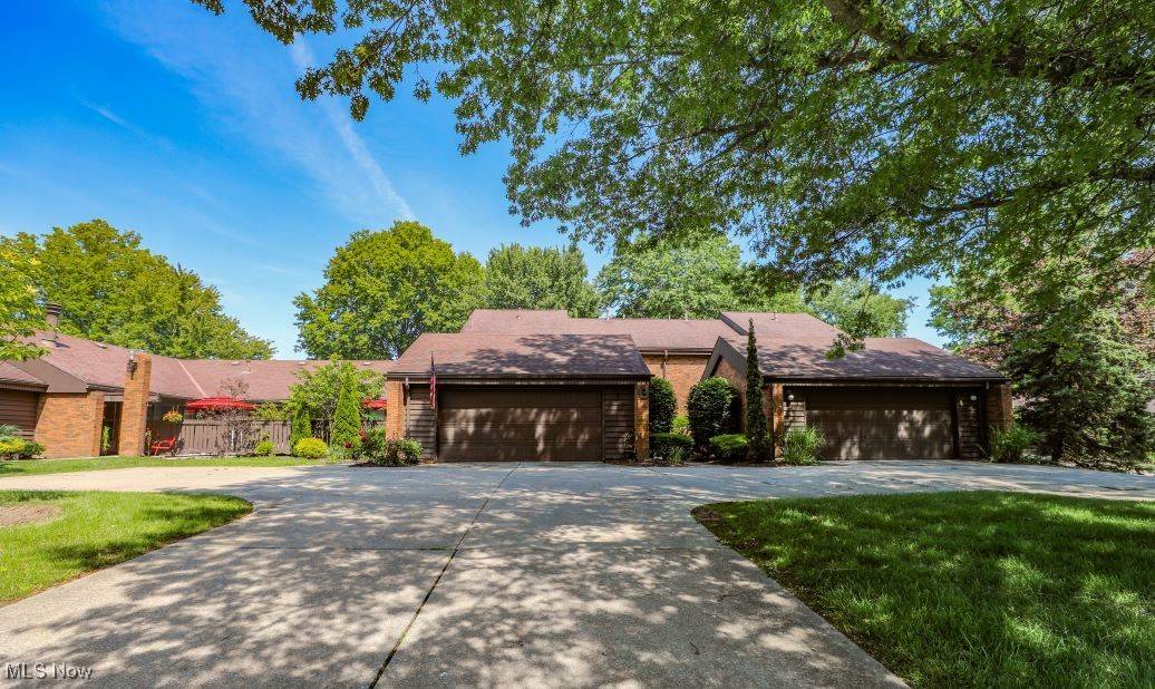 Ravenna, OH 44266,506 Greenbriar DR