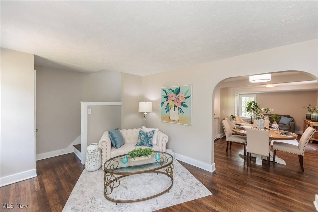 Cuyahoga Falls, OH 44223,2067 27th ST