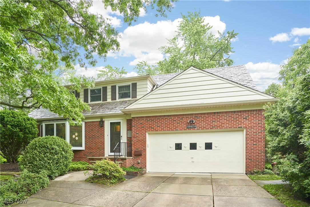 South Euclid, OH 44121,4418 Temblett TER