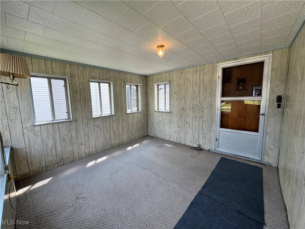 East Palestine, OH 44413,99 W Martin ST