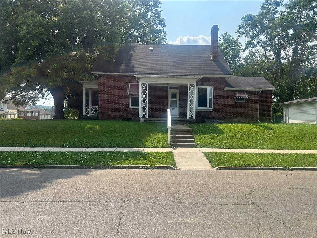 Coshocton, OH 43812,307 N 8th ST