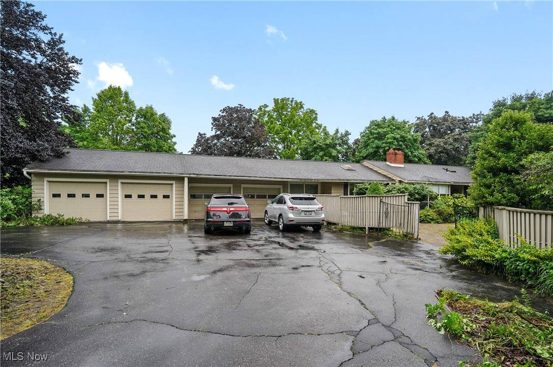 Hudson, OH 44236,311 W Streetsboro ST