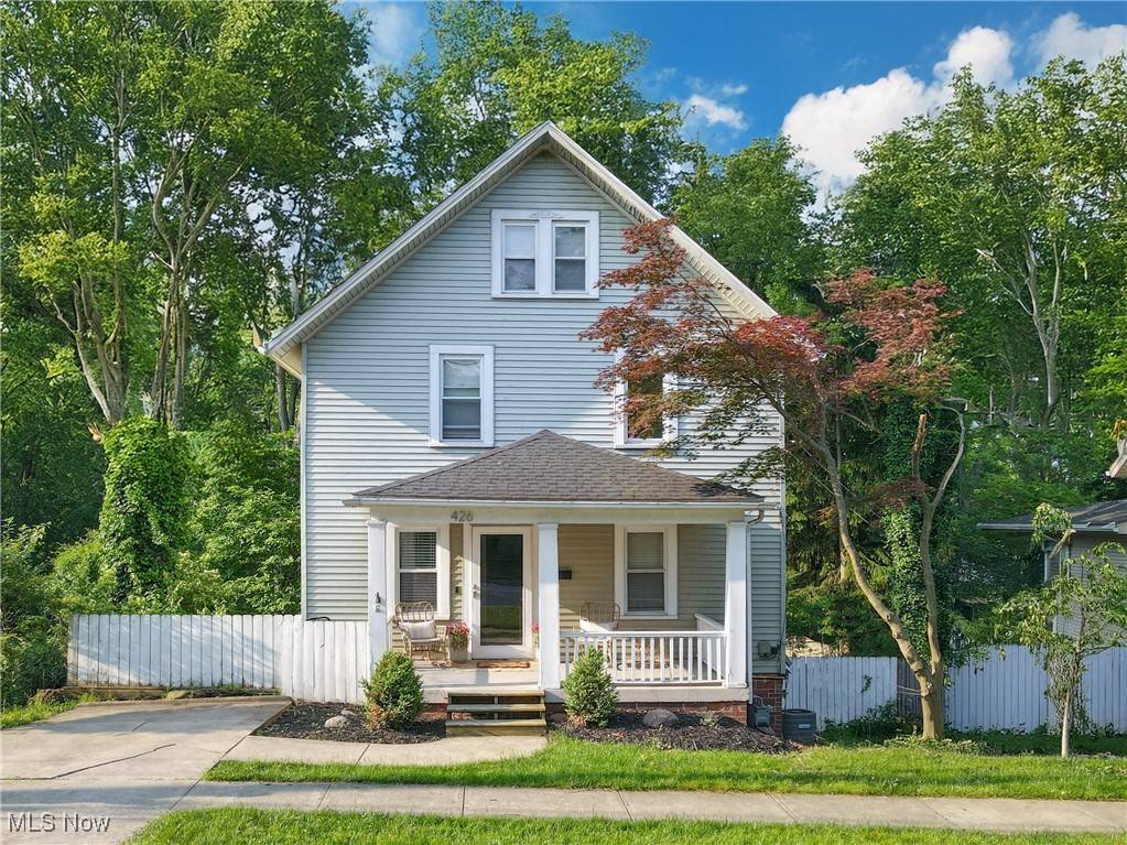 Medina, OH 44256,426 E Smith RD