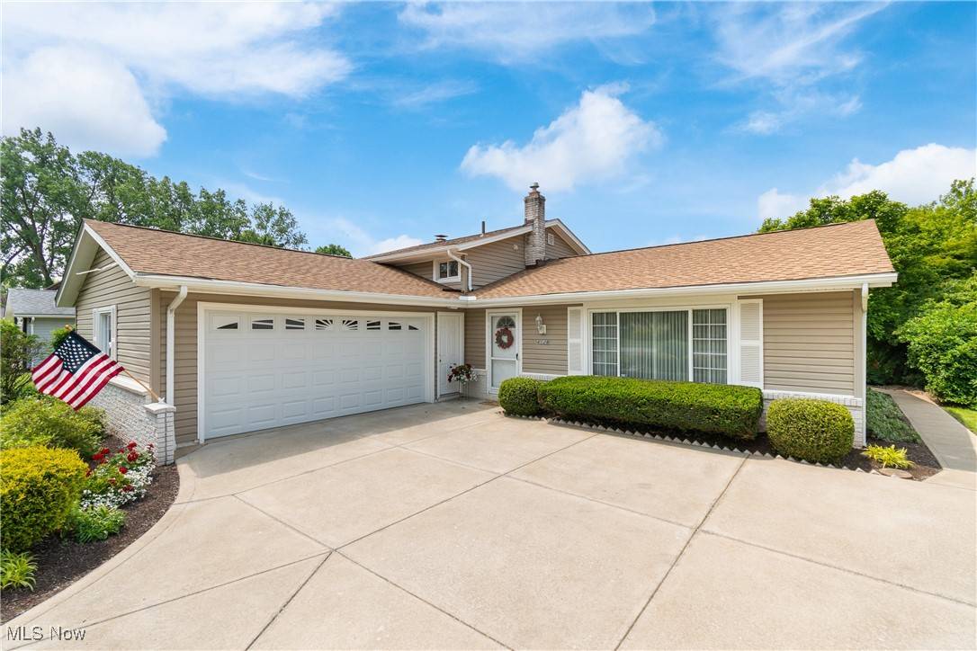 North Olmsted, OH 44070,4128 Ashton CIR