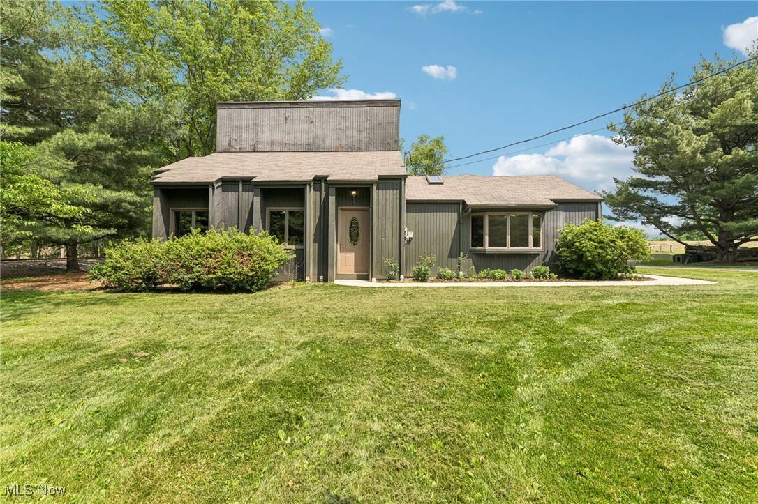 Columbiana, OH 44408,43628 Crestview RD