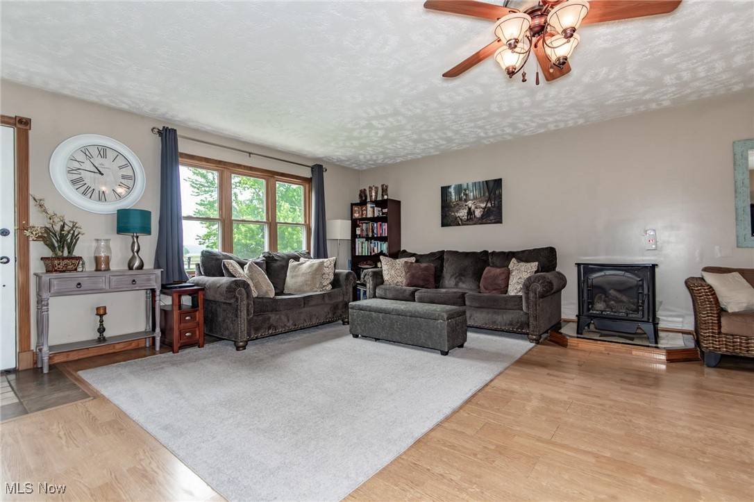 Perry, OH 44081,5081 Middle Ridge RD