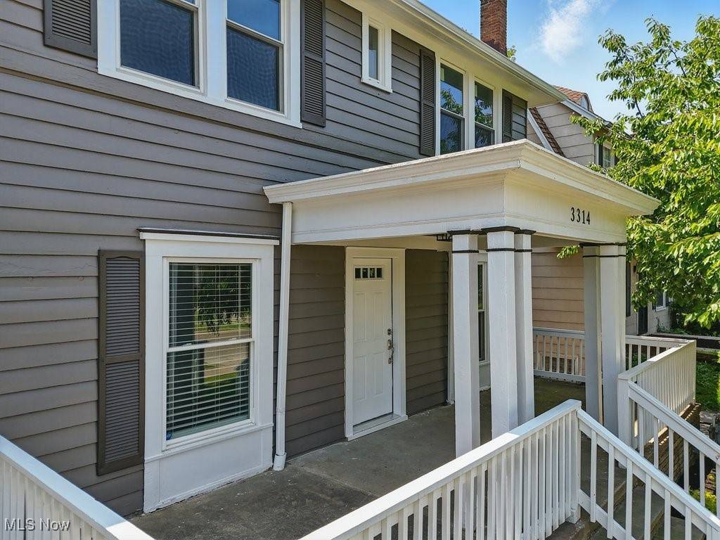 Cleveland Heights, OH 44118,3314 Yorkshire RD