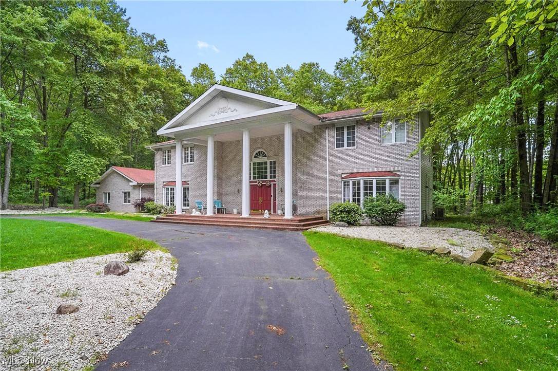Howland, OH 44484,8650 Hidden Hills DR SE
