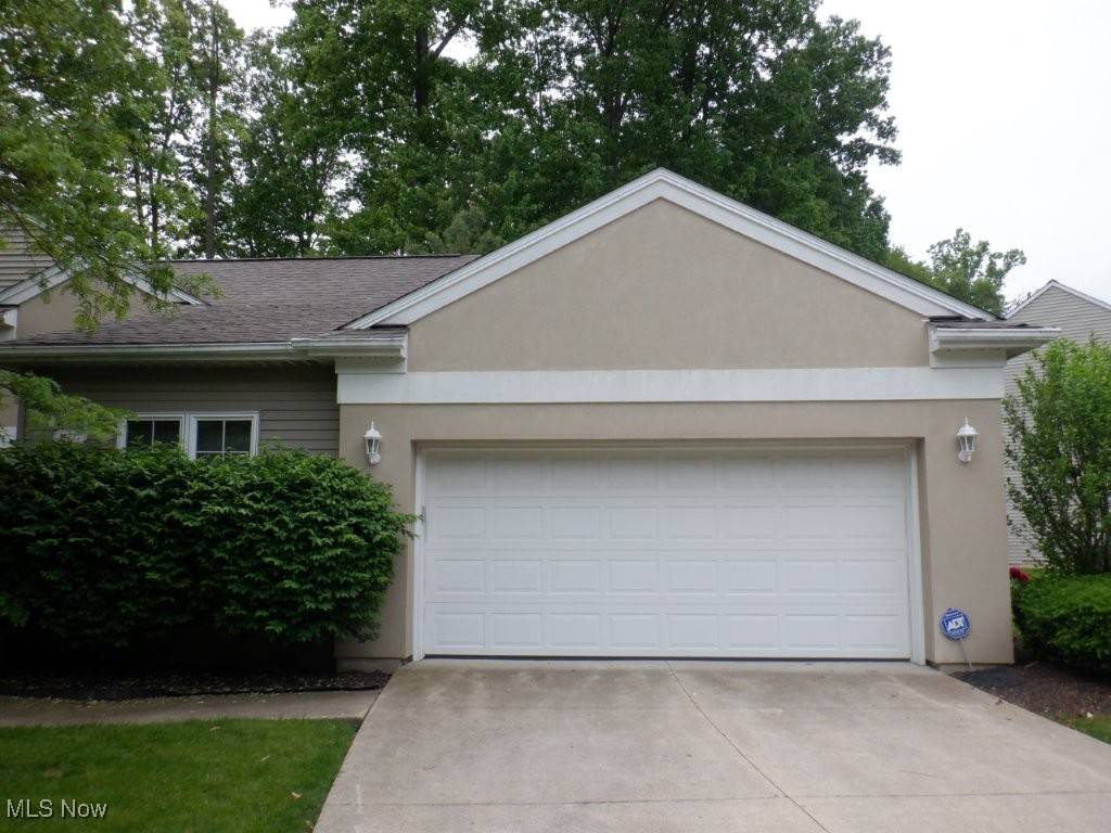 Twinsburg, OH 44087,11227 Frederick LN