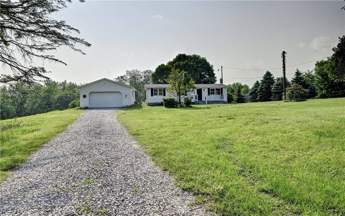 Mineral City, OH 44656,4932 New Cumberland RD NE