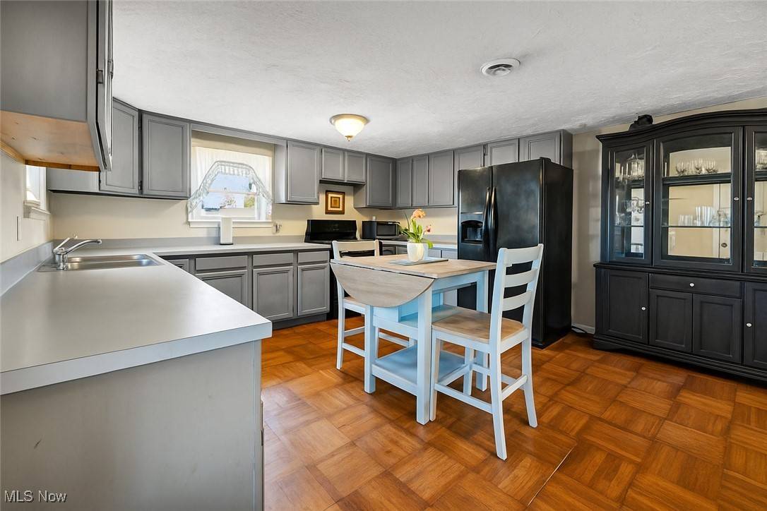 Oberlin, OH 44074,14057 Quarry RD