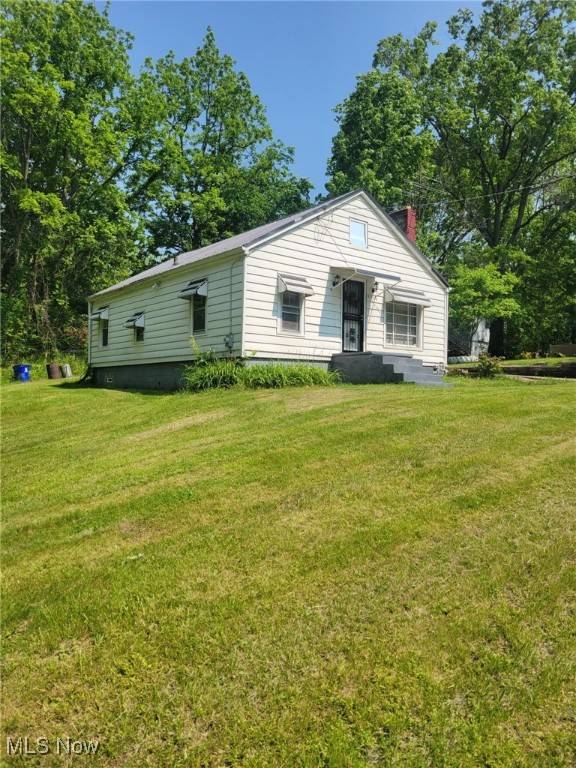 Ravenna, OH 44266,6579 Henderson ST