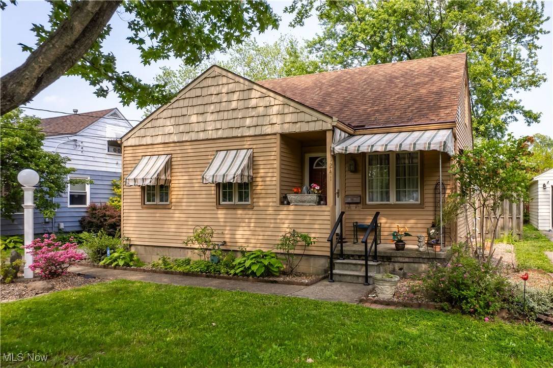 Lorain, OH 44052,1241 Cedar DR