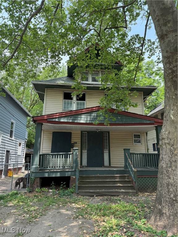 Cleveland, OH 44108,9901 Columbia AVE