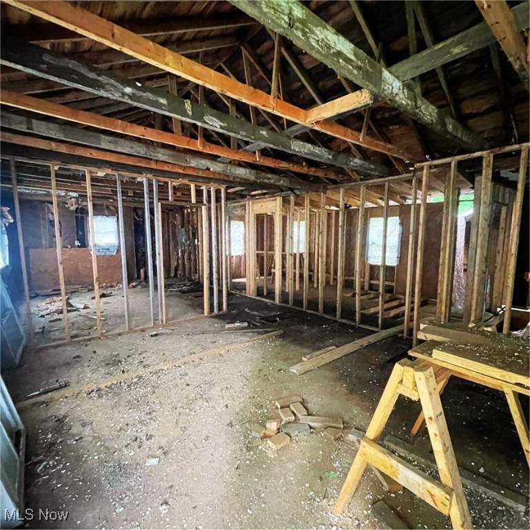 West Alexandria, OH 45320,6303 E US 35