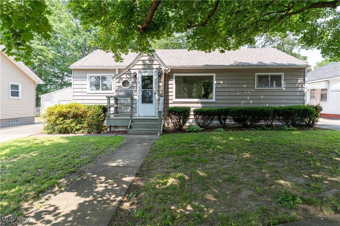 Niles, OH 44446,930 Lafayette AVE