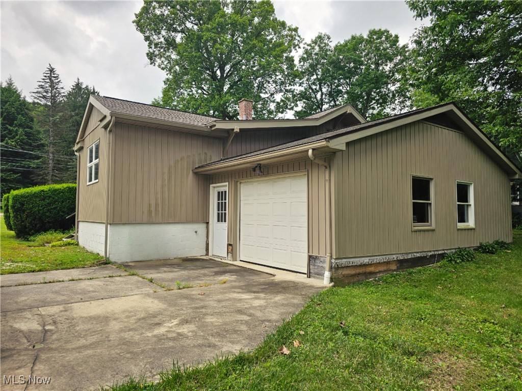 Munroe Falls, OH 44262,168 Munroe Falls AVE