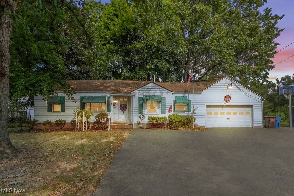 Akron, OH 44312,2733 E Waterloo RD