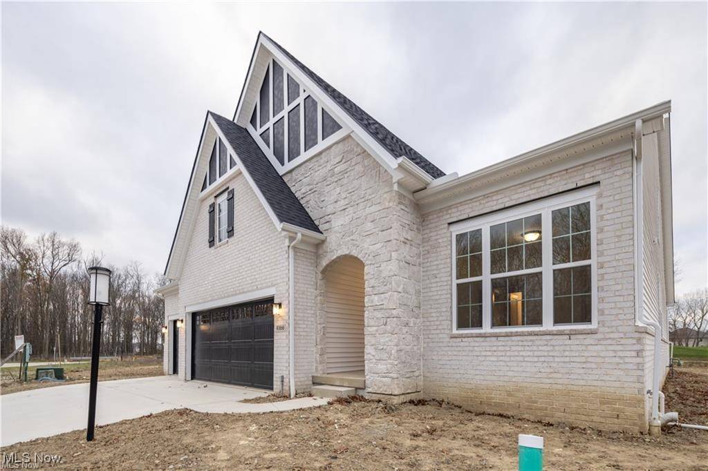 Avon, OH 44011,4166 St Gregory WAY