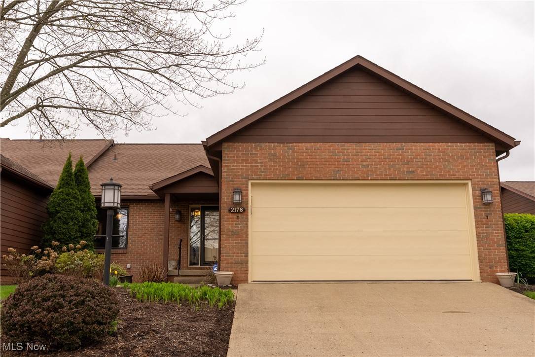 Uniontown, OH 44685,2178 Prestwick DR