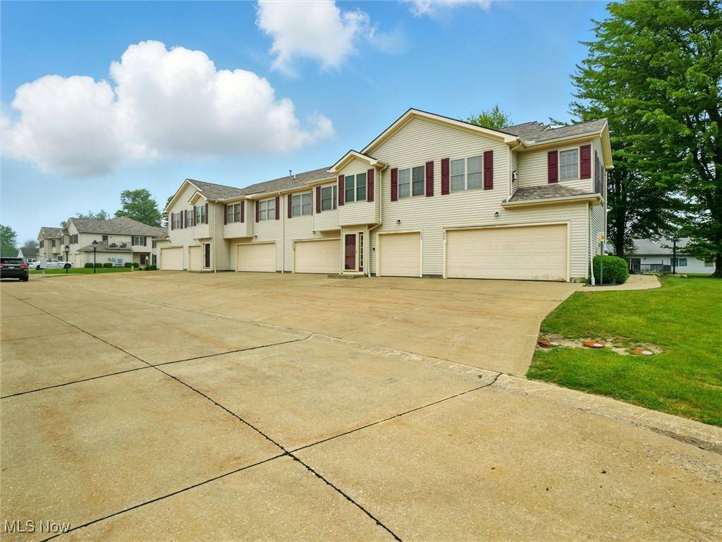 Ashtabula, OH 44004,6000 Lake RD W #222