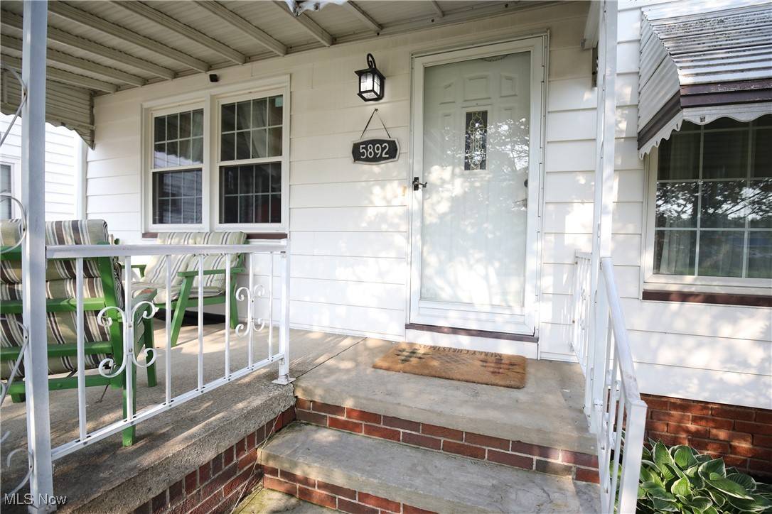 Parma, OH 44129,5892 W 54th ST