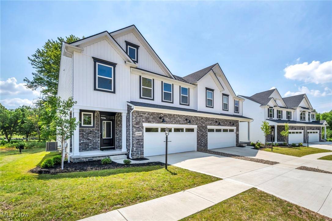 Brunswick, OH 44212,2097 Glenmont DR
