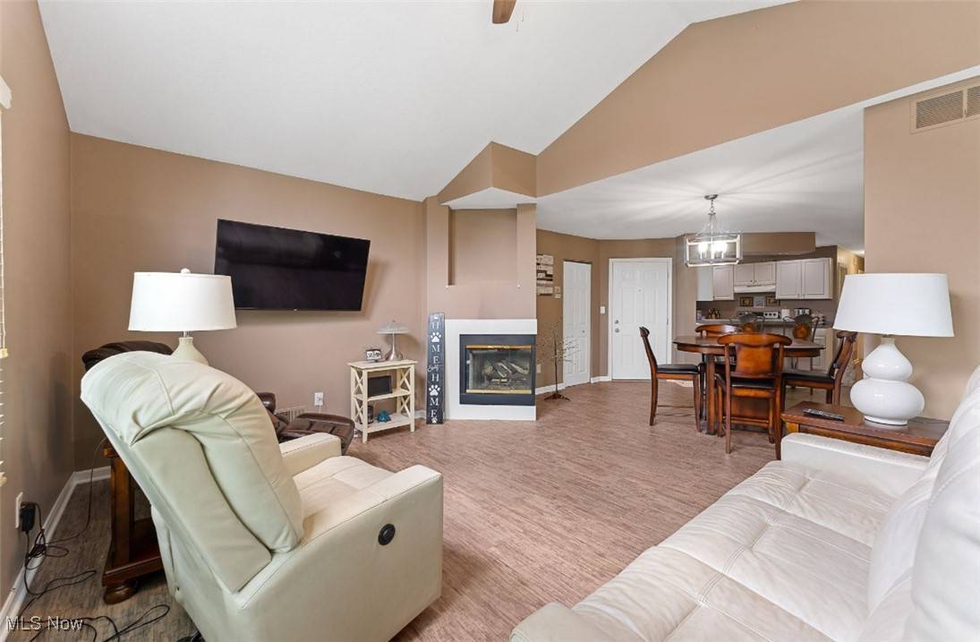 Canfield, OH 44406,4044 Saint Andrews CT #1