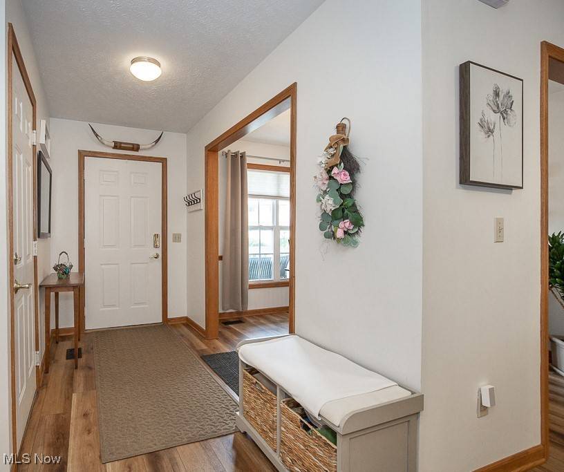 Willoughby, OH 44094,2401 Bunker LN #B