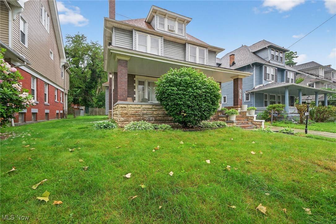 Cleveland, OH 44106,1500 E 107th ST