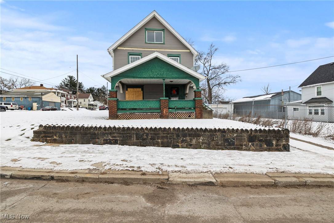 Youngstown, OH 44509,1726 Mahoning AVE