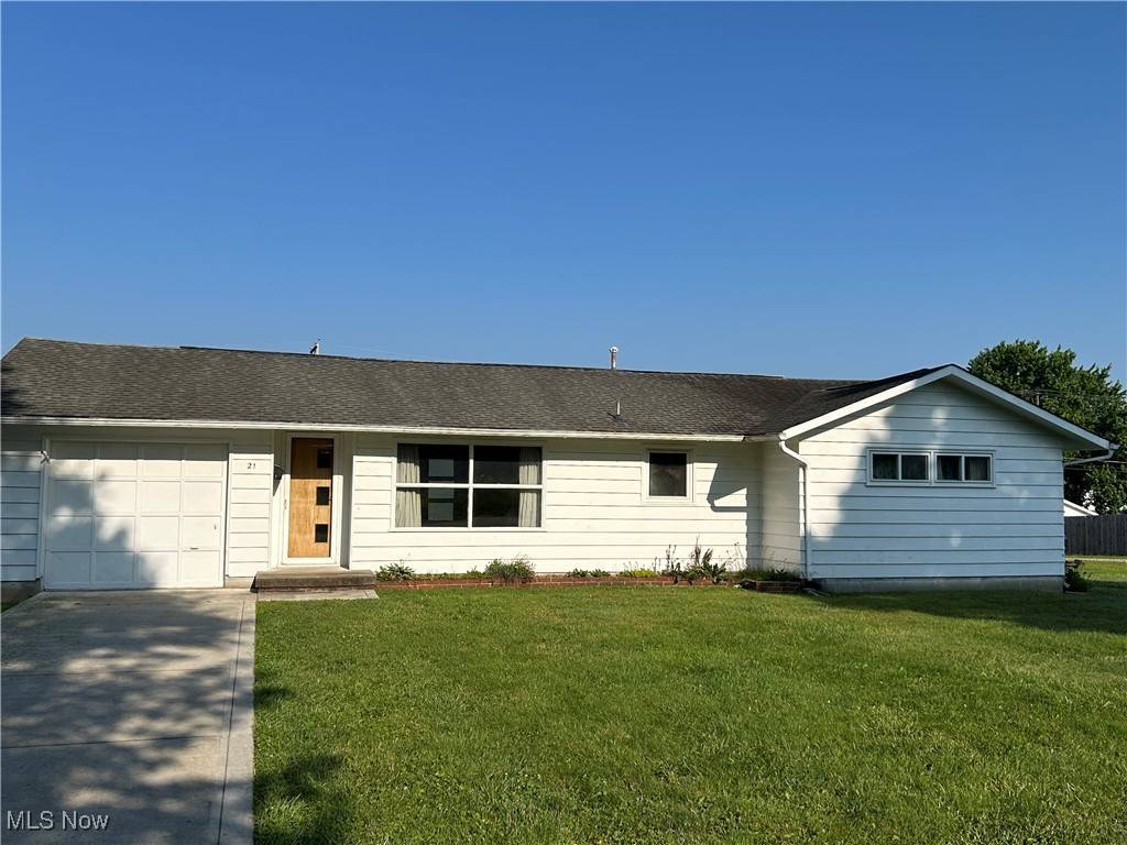 South Zanesville, OH 43701,21 Hazel AVE