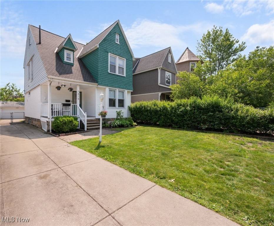 Cleveland, OH 44102,1415 W 114th ST
