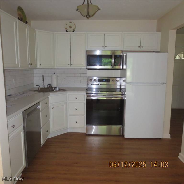 Streetsboro, OH 44241,696 Crownwood CT