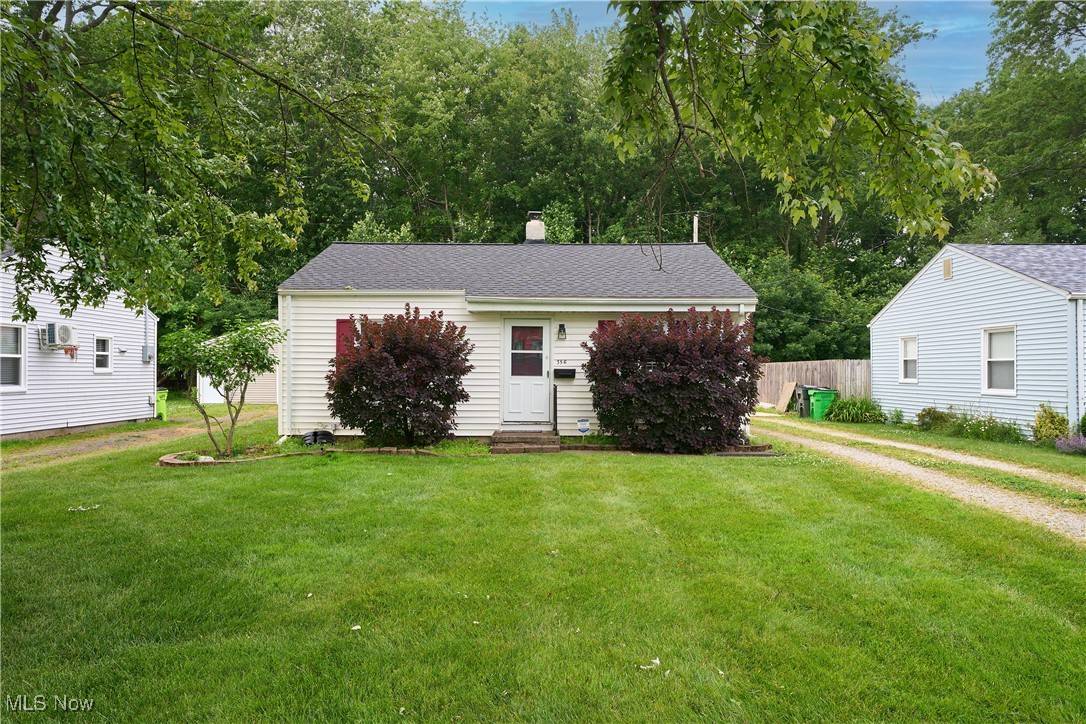 Avon Lake, OH 44012,356 Dellwood RD