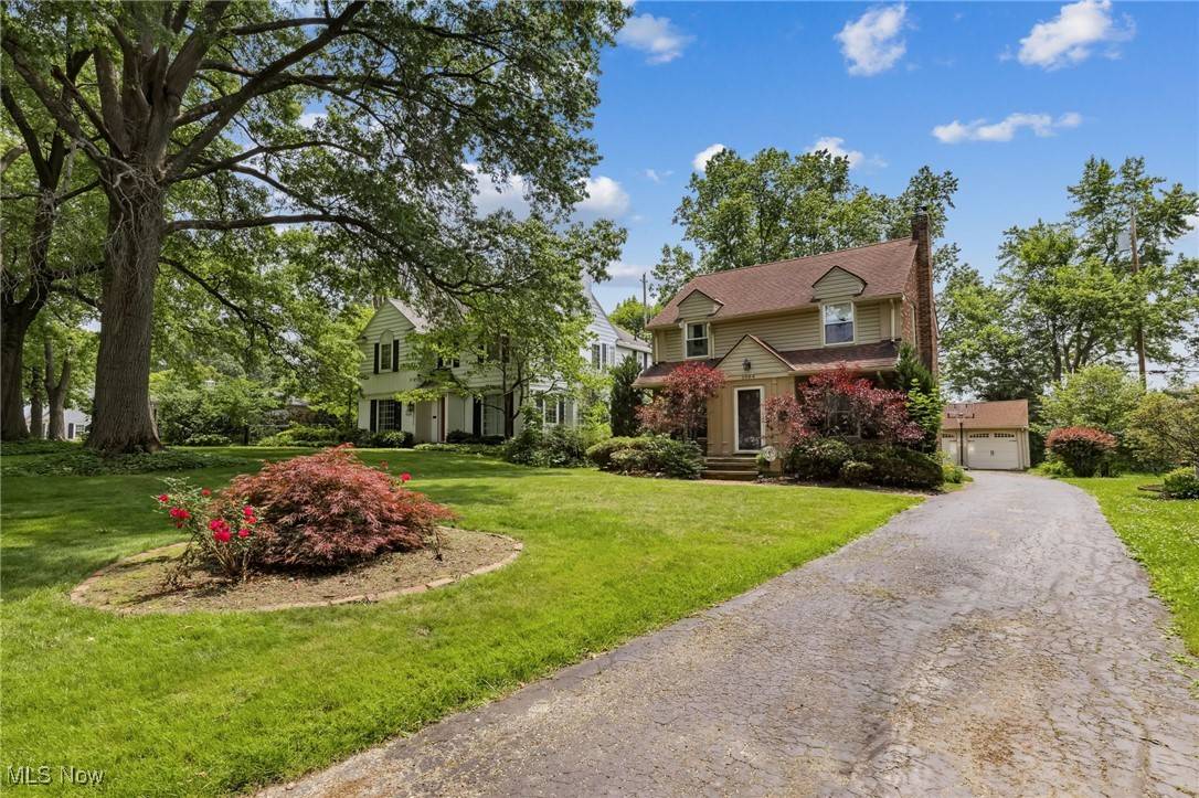 Akron, OH 44313,1984 Braewick DR