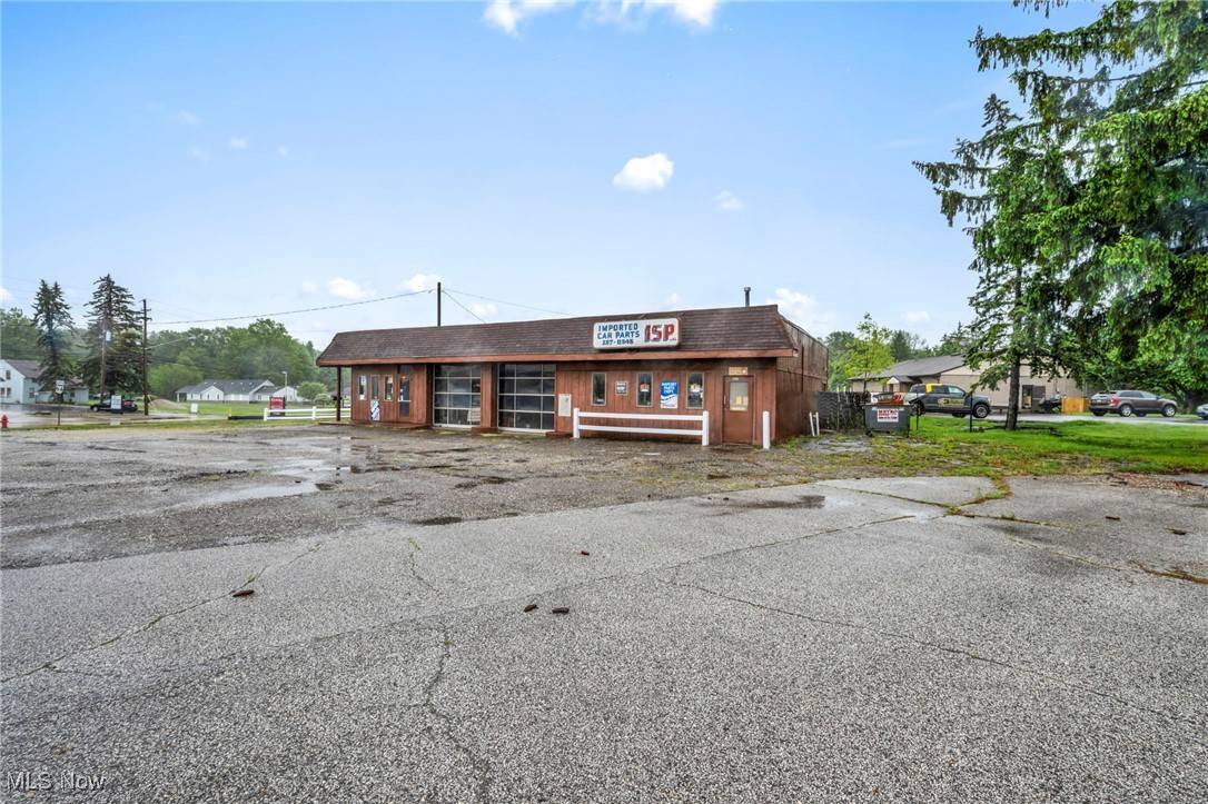 North Royalton, OH 44133,11260 State RD