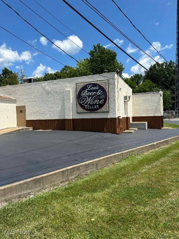 Youngstown, OH 44515,2975 S Canfield Niles RD