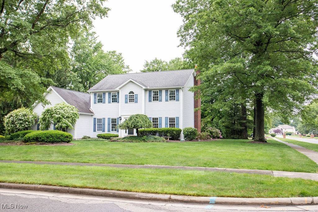 Canfield, OH 44406,610 Stoneybrook LN