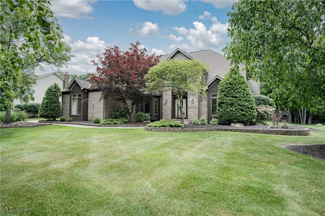 Willoughby Hills, OH 44094,2950 Lamplight LN