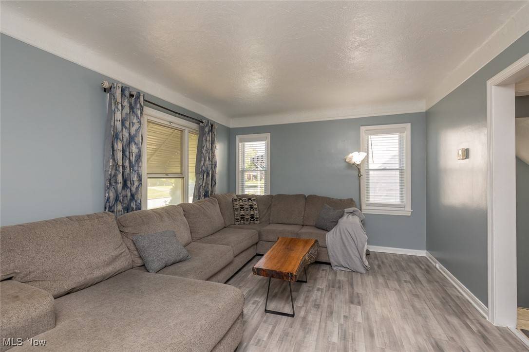 Parma, OH 44134,2802 Fortune AVE