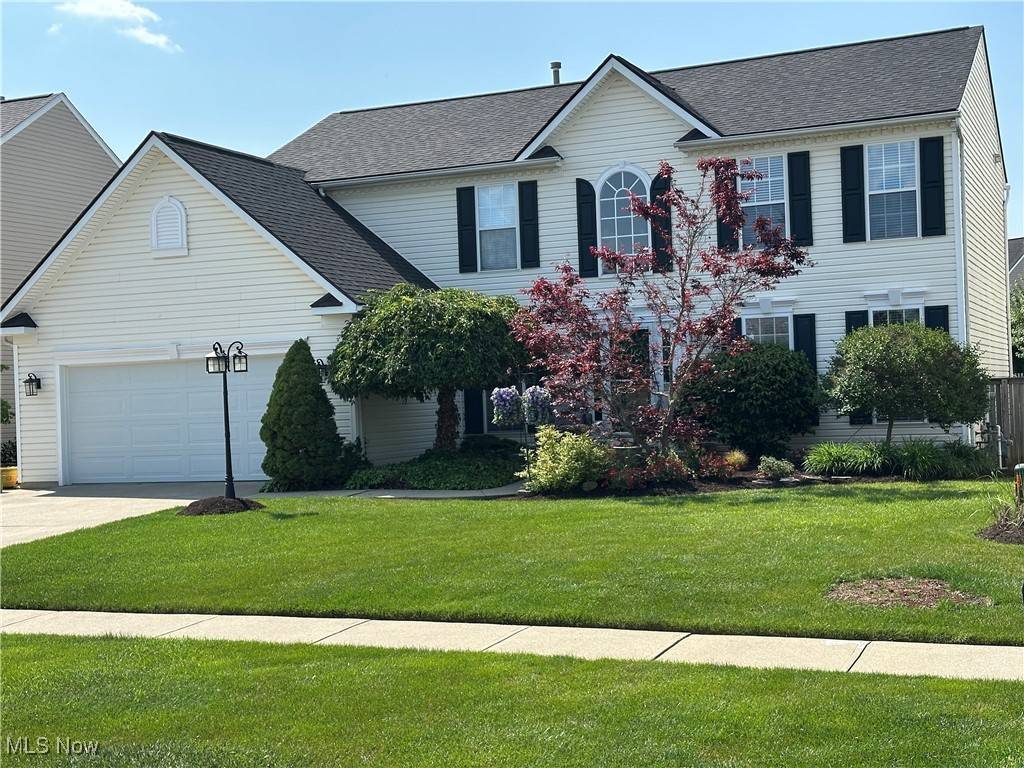 Brunswick Hills, OH 44212,1005 Lonetree CT