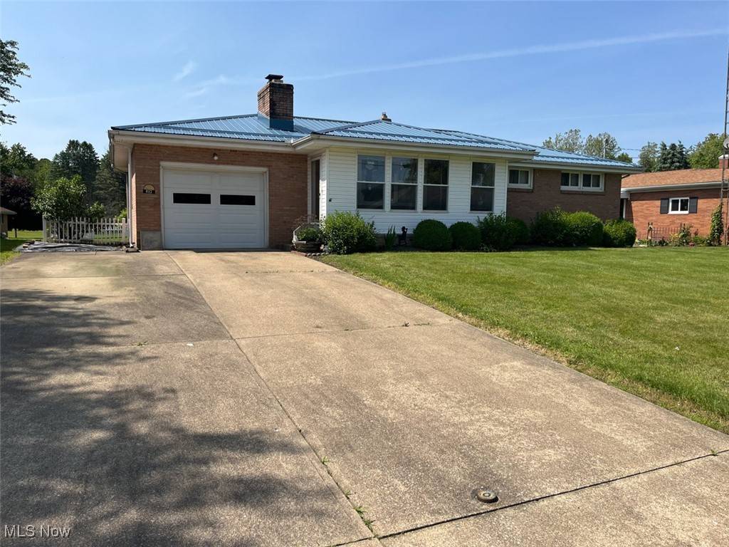 Minerva, OH 44657,812 Ike ST