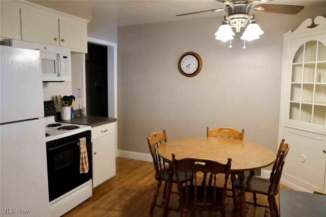 Wickliffe, OH 44092,745 N Elmwood AVE
