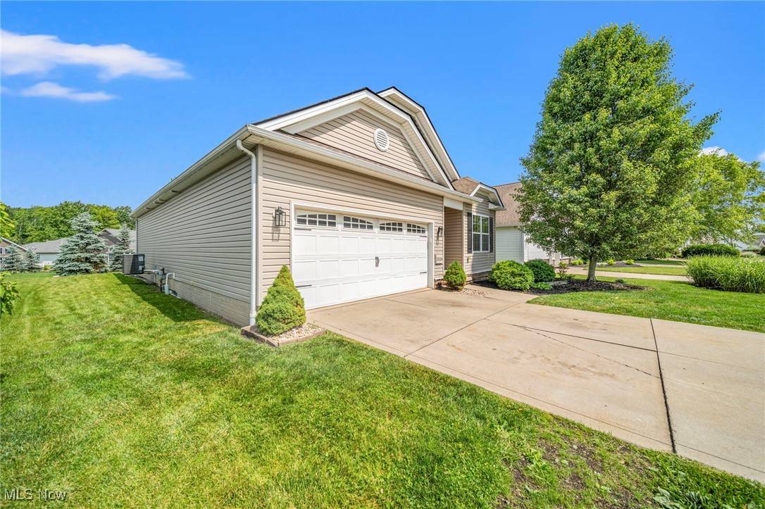 Middlefield, OH 44062,15116 Woodsong DR