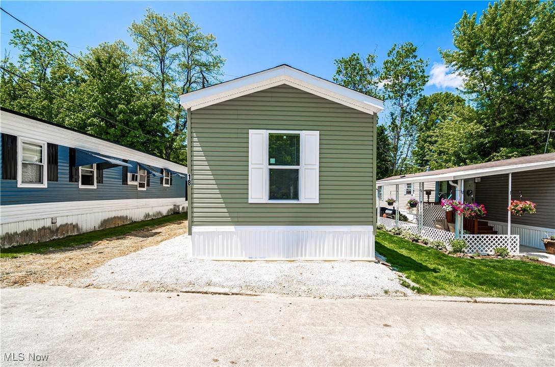 Kirtland, OH 44094,8323 Eagle RD #18