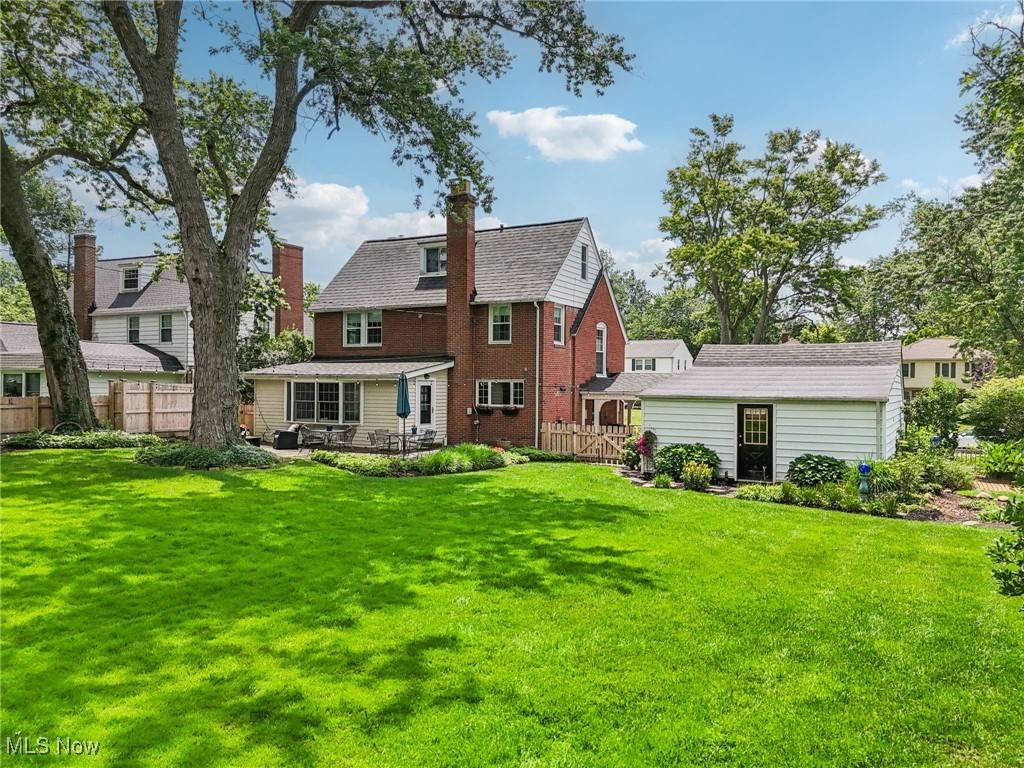 South Euclid, OH 44121,4533 Mackall RD