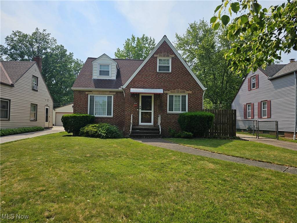 Parma Heights, OH 44130,6714 Greenleaf AVE